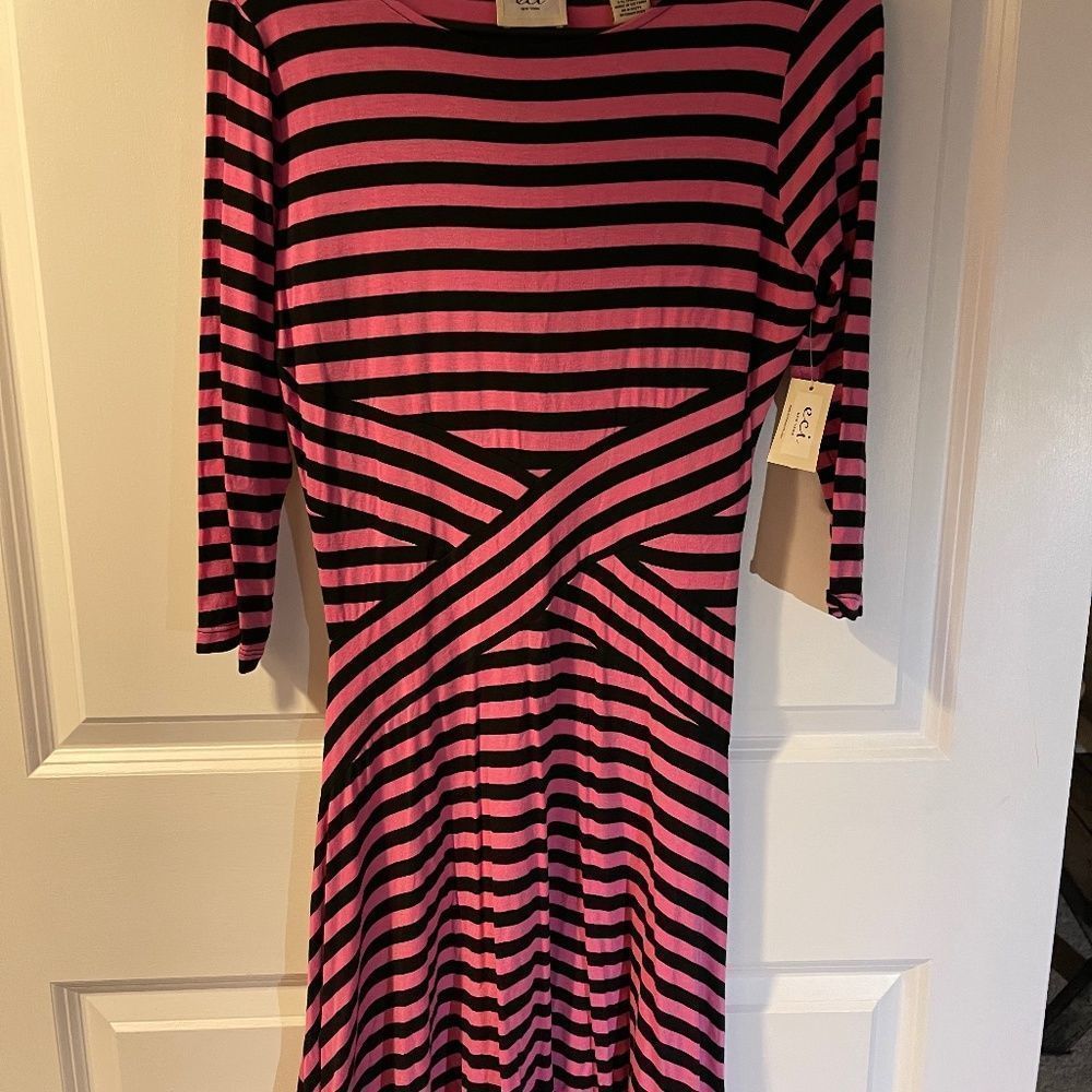 ECI Women Career Formal 3/4 Sleeve Fit & Flare Dress Size Small Black / Pink